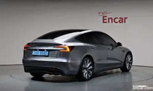 Tesla Model 3 Long Range AWD 2024