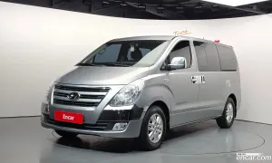 Hyundai Starex Modern 12-Seater Wagon 2015