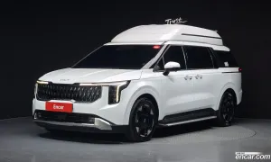 Kia Canival Signature HEV 4-Seater Hi Limousine 2024