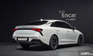 Kia K5 Prestige 2.0 2025