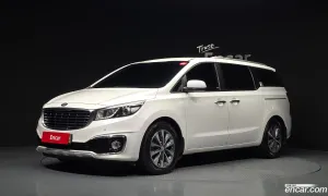 Kia Canival 9-seater Luxury 2016