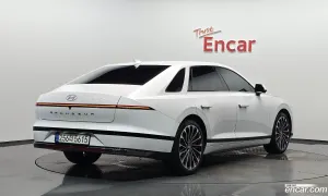 Hyundai Grandeur Calligraphy 2024