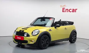 Mini Cooper convertible Second Generation Standard 2010