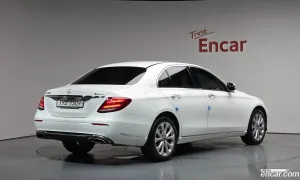 Mercedes-benz E-class E300 4MATIC Exclusive 2018