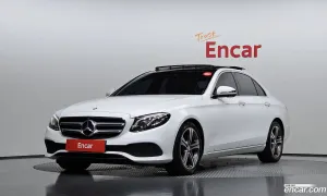Mercedes-benz E-class E300 4MATIC Avnatgarde 2016