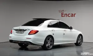 Mercedes-benz E-class E300 4MATIC AMG Line 2020