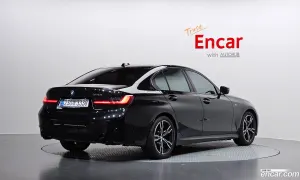 Bmw 3-series 320i M Sport 2025