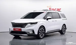 Kia Canival 7-Seater Signature 2023