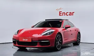 Porsche Panamera 3.0 AWD 2019