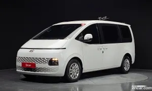 Hyundai Staria Modern Cargo 5-Seater 2023