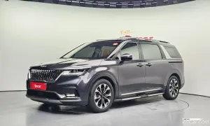 Kia Canival 9-Seater Signature 2023