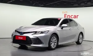 Toyota Camry 2.5 LE Hybrid 2022