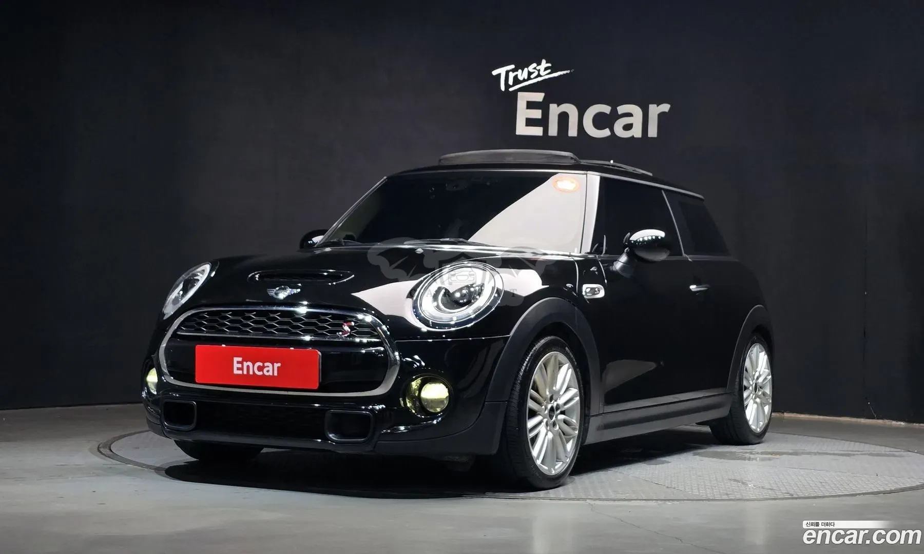 Mini Cooper Third Generation Standard 2016
