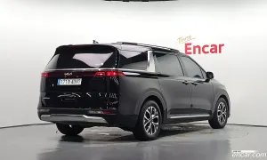 Kia Canival 9-Seater Noblesse 2023