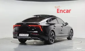 Kia K5 Signature 2024