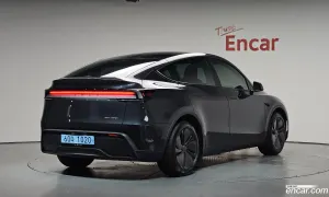 Tesla Model y RWD 2025