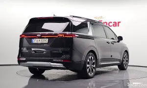 Kia Canival 7-Seater Signature 2020