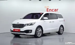Kia Canival 9-seater Prestige 2015