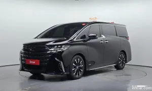 Toyota Alphard 2.5 HEV Executive AWD 2025