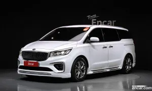 Kia Canival VIP 7-Seater Limousine 2019