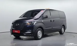 Hyundai Starex Style Van 5-Seater 2019