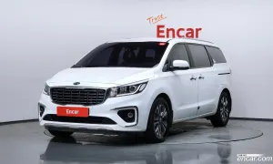 Kia Canival 9-Seater Luxury 2018