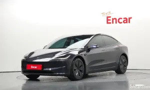 Tesla Model 3 RWD 2025