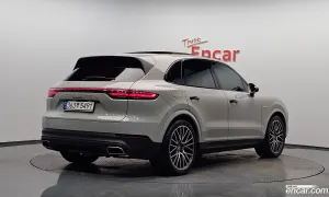 Porsche Cayenne 3.0 E-Hybrid 2022