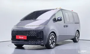 Hyundai Staria Inspiration 4WD Lounge 9-Seater 2025