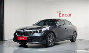 Bmw 5-series 520i 2025