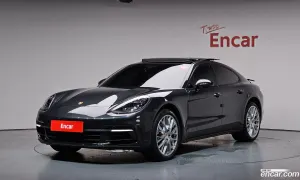 Porsche Panamera 3.0 AWD 2018