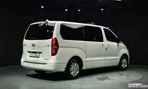 Hyundai Starex Smart Van 3-Seater 2019