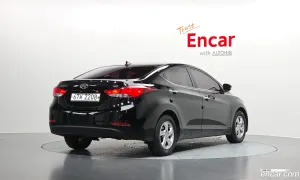 Hyundai Avante Standard 1.6 GDi Smart 2013