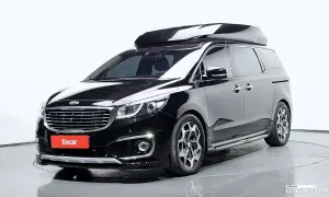 Kia Canival Noblesse 9-seater Hi-Limousine 2017
