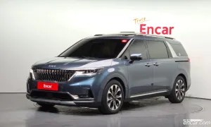 Kia Canival 9-Seater Signature 2022