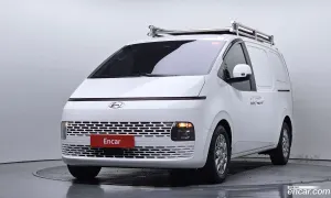 Hyundai Staria Modern Cargo 3-Seater 2021