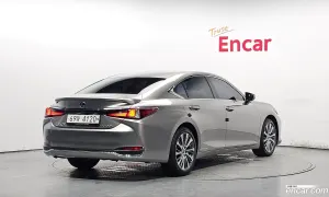 Lexus Es Luxury 2018