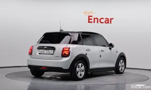 Mini Cooper 3rd 5Door Standard 2018