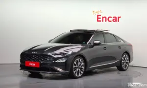 Kia K8 Noblesse 2.5 Gasoline 2WD 2022