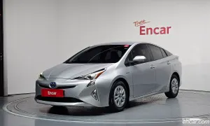 Toyota Prius 1.8 E 2017