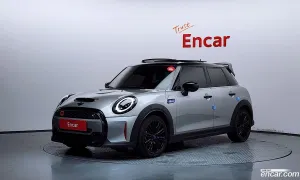 Mini Cooper 3rd 5Door Mayfield Edition 2024
