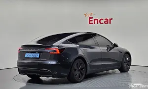 Tesla Model 3 RWD 2025