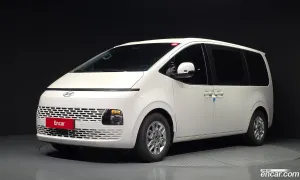 Hyundai Staria Modern Tourer 9-Seater 2024
