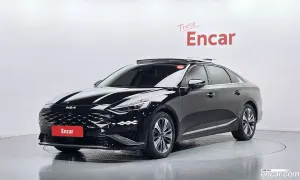 Kia K8 Signature 2021