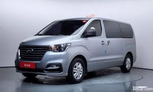 Hyundai Starex Smart Van 3-Seater 2019