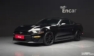 Ford Mustang Coupe 2018
