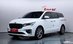 Kia Canival 9-Seater Prstige 2019