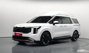 Kia Canival Gasoline 9-Seater Signature 2024