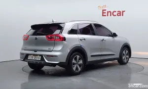 Kia Niro Prestige 2016