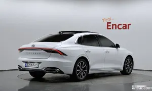 Hyundai Grandeur Le Blanc 2.5 2022